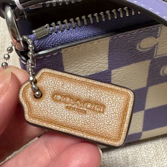 Coach Checkered Wristlet - - Picture 3 of 5